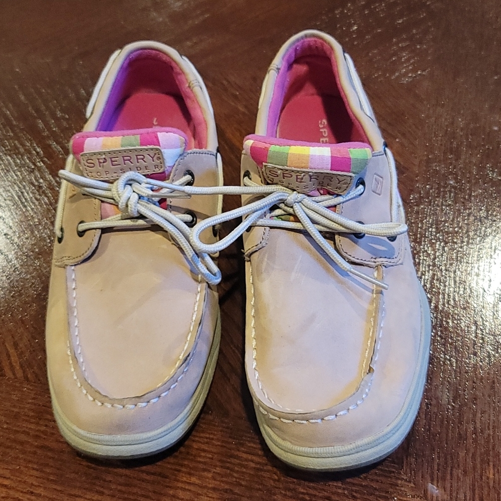 Sperry size 6 never worn